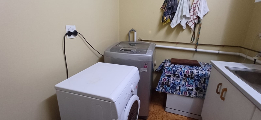 To Let 3 Bedroom Property for Rent in Eureka Free State